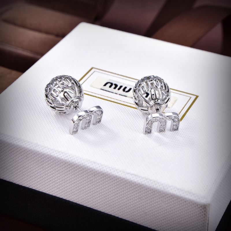 MIUMIU